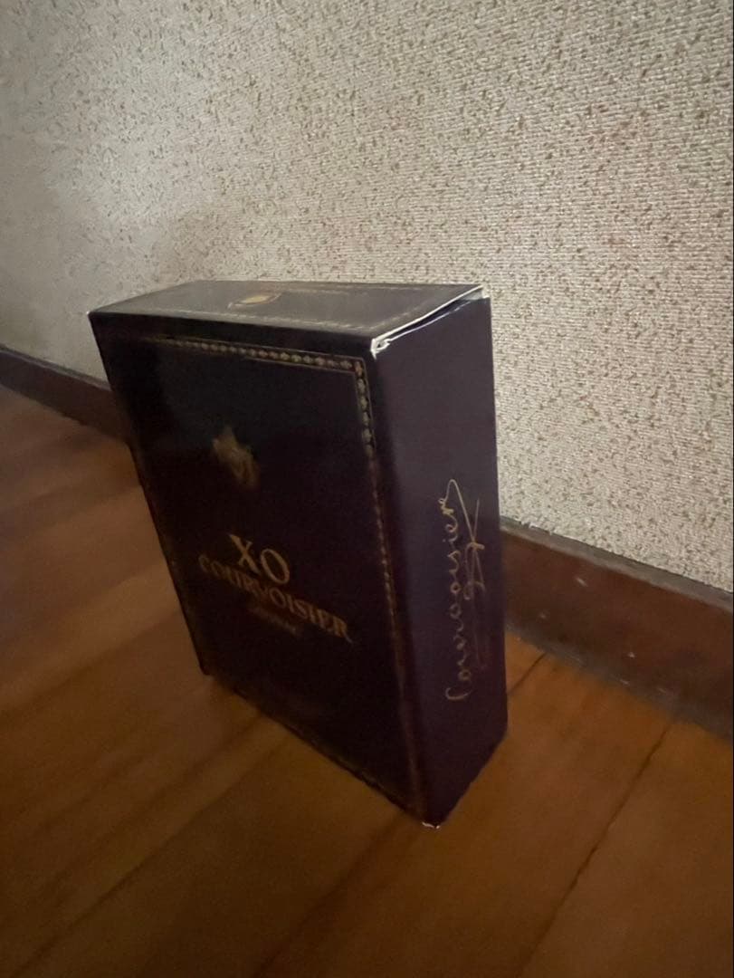 【未開封】XO COURVOISIER COGNAC コニャック　古酒　箱入り