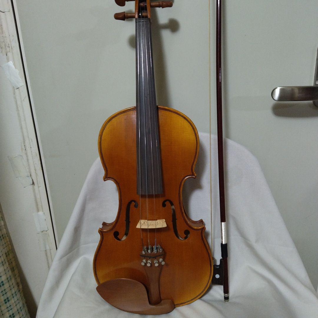 ♥美品♥特価♥新品未使用4/4ハルシュハット♥弓、ケ―ス、音程合わせ用笛、松脂付