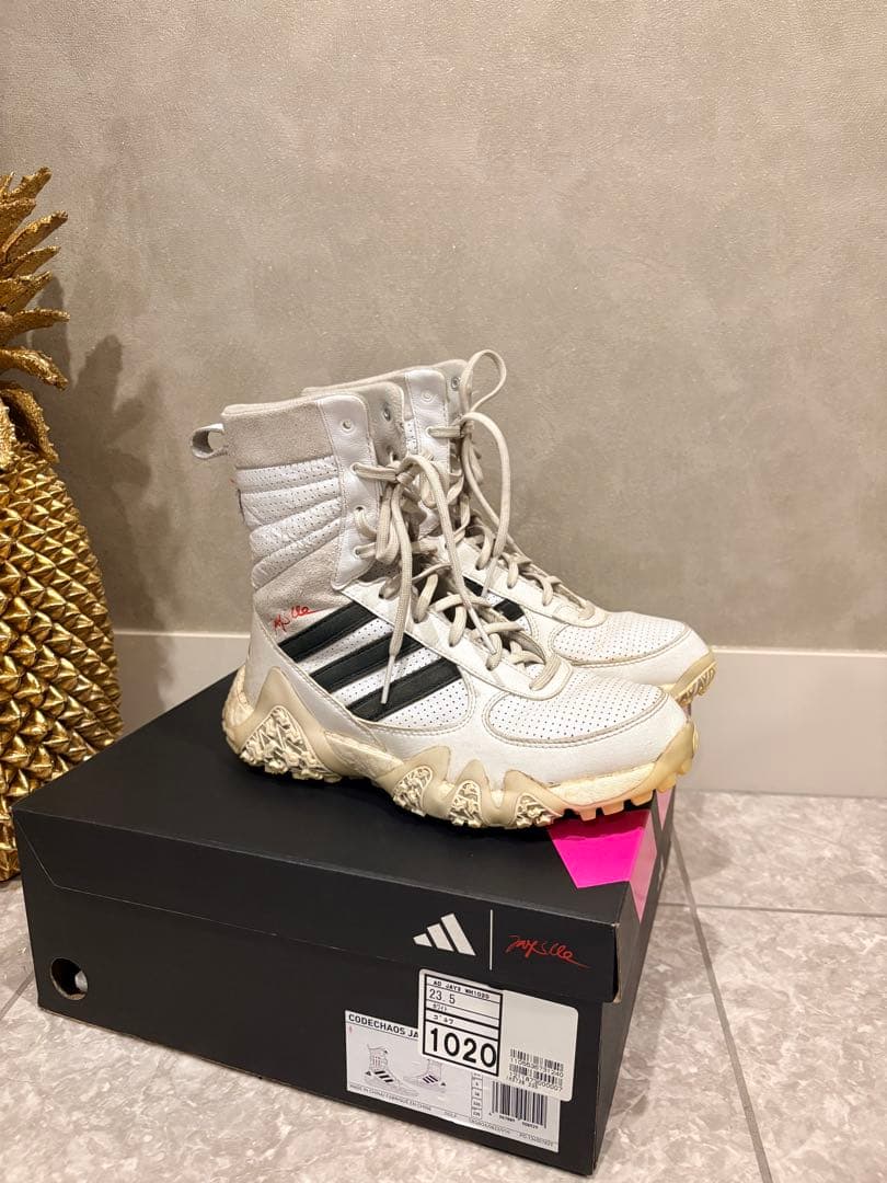 完売品　定価33000円　コードカオス JAY3LLE レディースゴルフシューズ