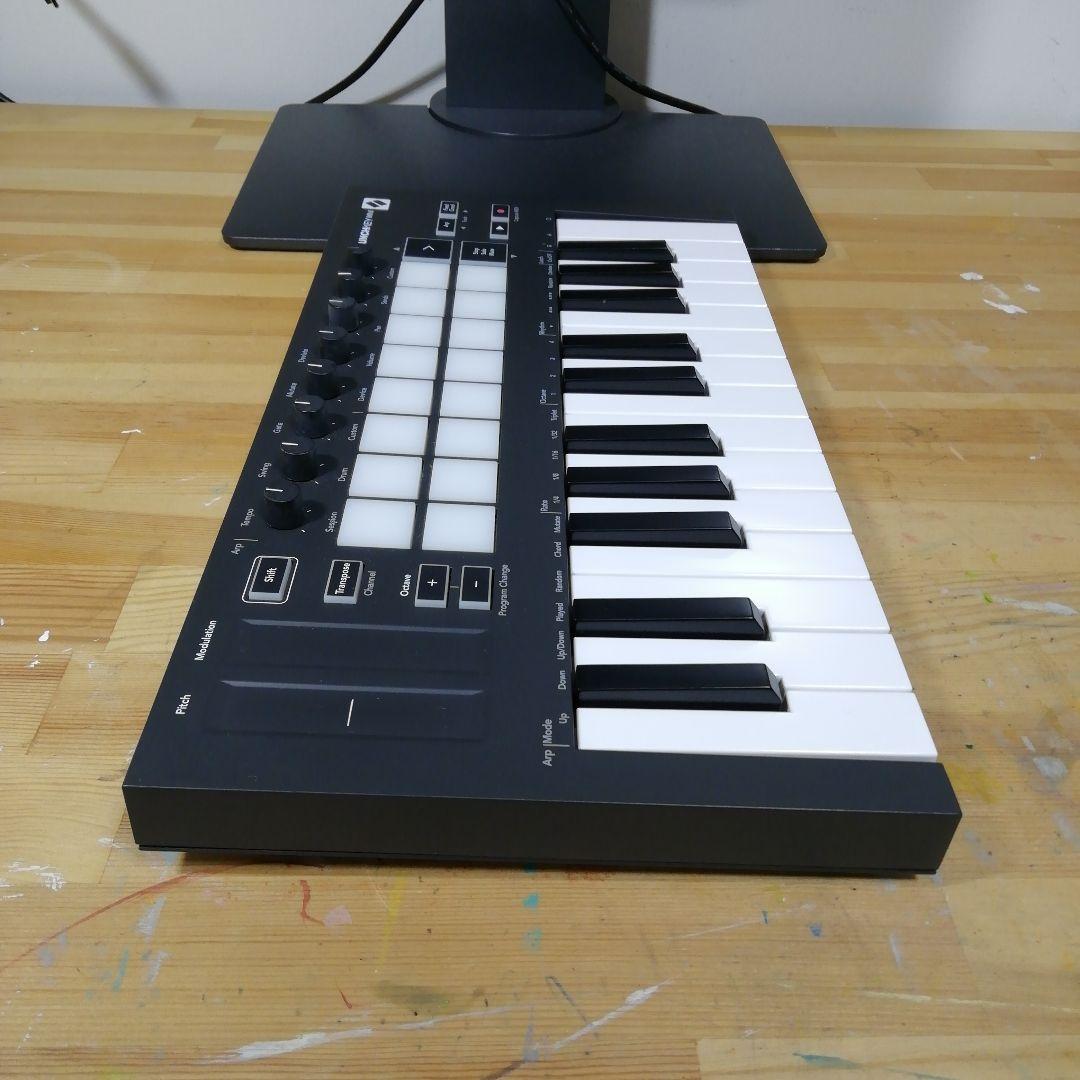 【美品】Novation Launchkey Mini 25 MK3