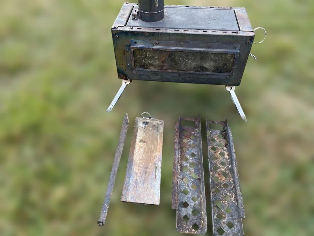 Soomloom卓上薪ストーブDECO