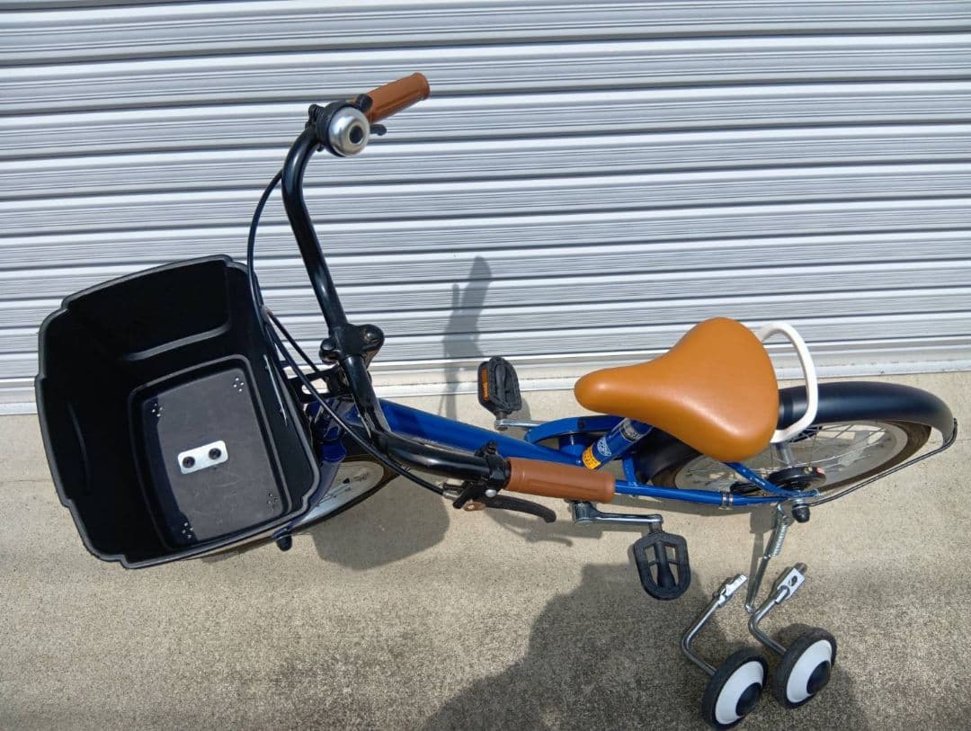 補助輪　自転車　ブルー　青　16インチ　男の子　女の子　→引取り限定(岐阜県)