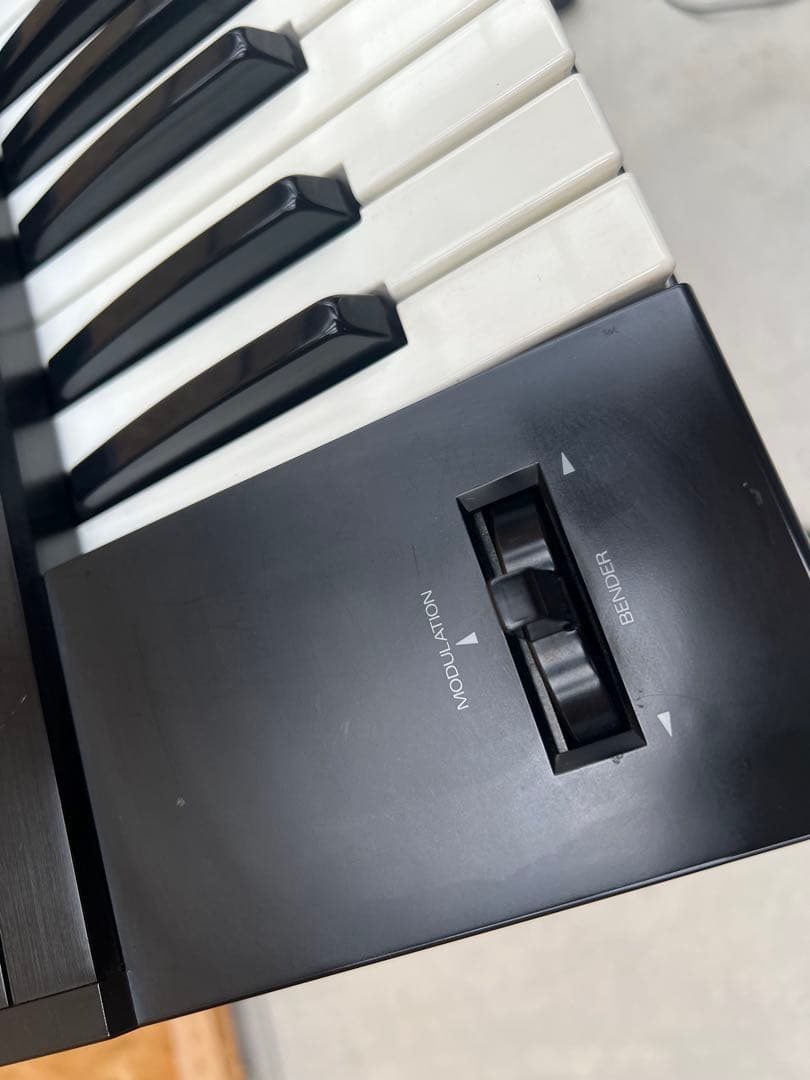 Roland D-10 ローランド　シンセサイザー　スタンド付き