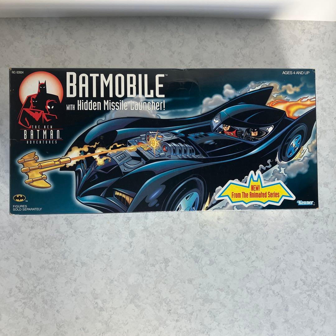 ケナー社製バットモービル　隠しミサイル発射装置付き　新品未使用