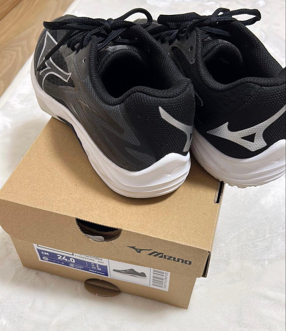 Mizuno バレーシューズ 24.0＊ハイソックスとシューズケース＊お値下げ