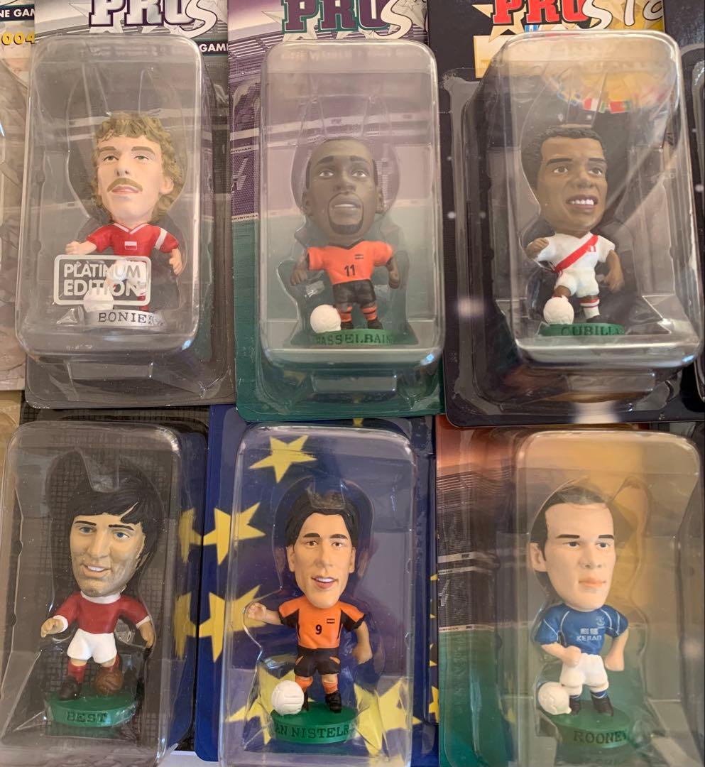 サッカー　フィギュア　19体