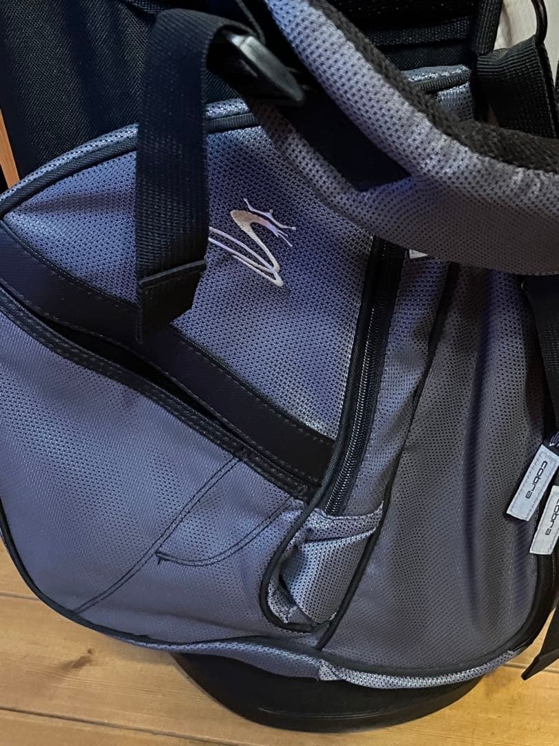 再値下げ:Cobra コブラ　ゴルフバッグ　キャディバッグ　スタンド式　送料込み