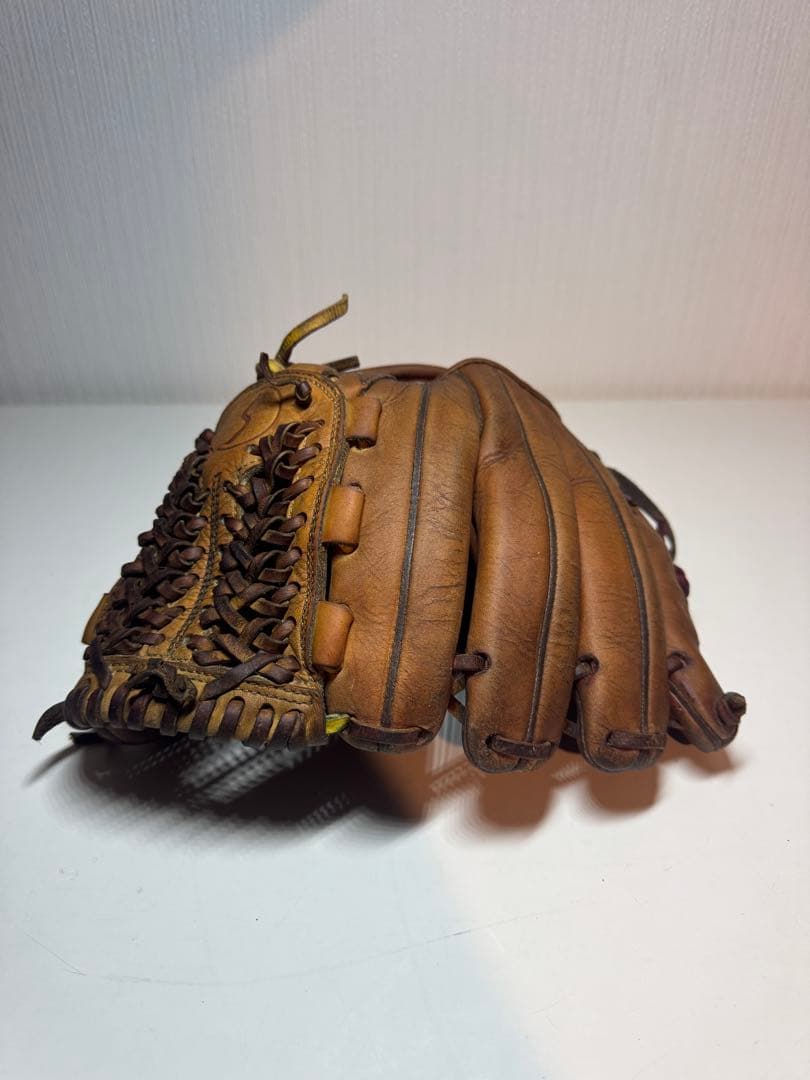 Slugger 内野手用　硬式グローブ　ナチュラルブラウン