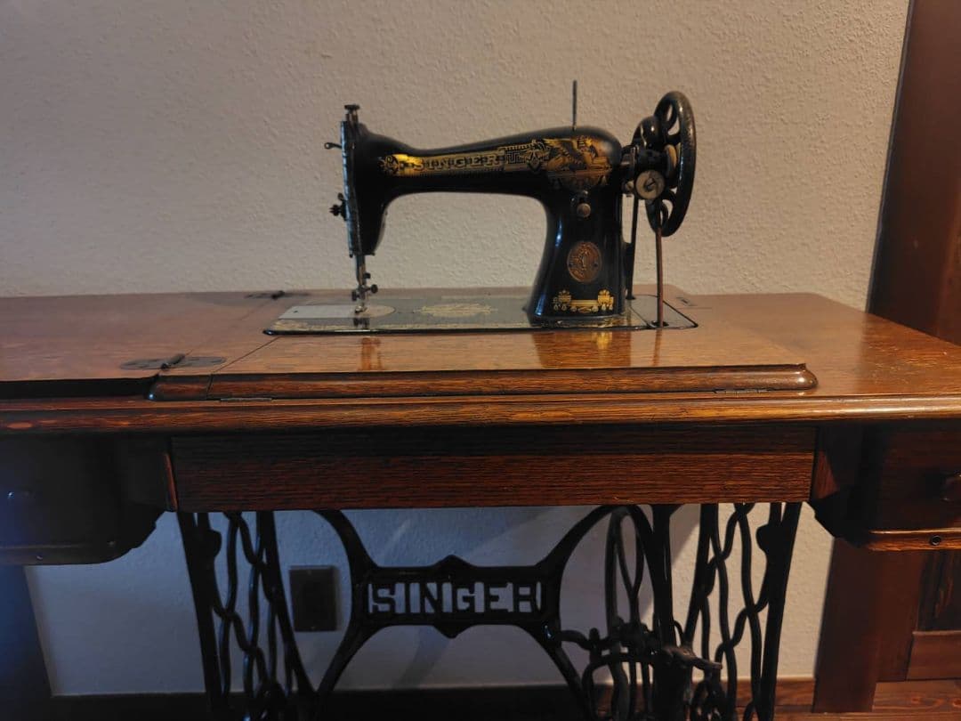 SINGER 足踏みミシン アンティーク