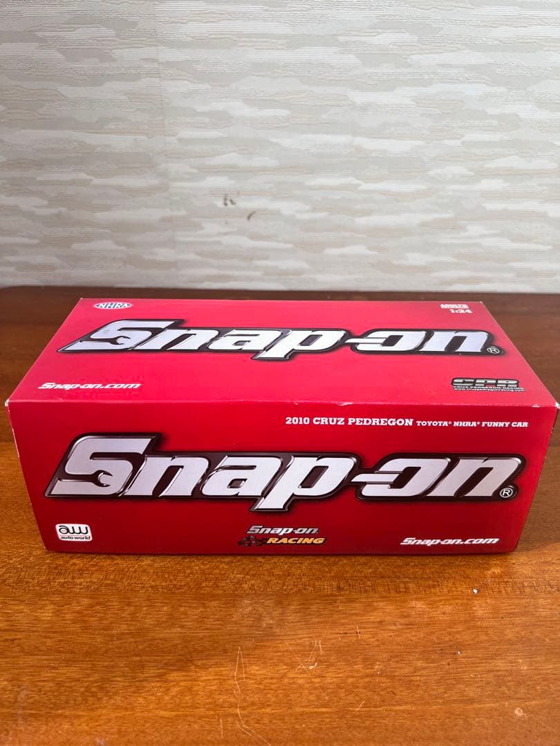 ミニカー1/24 Snap on TOYOTA FUNNY CAR No.176