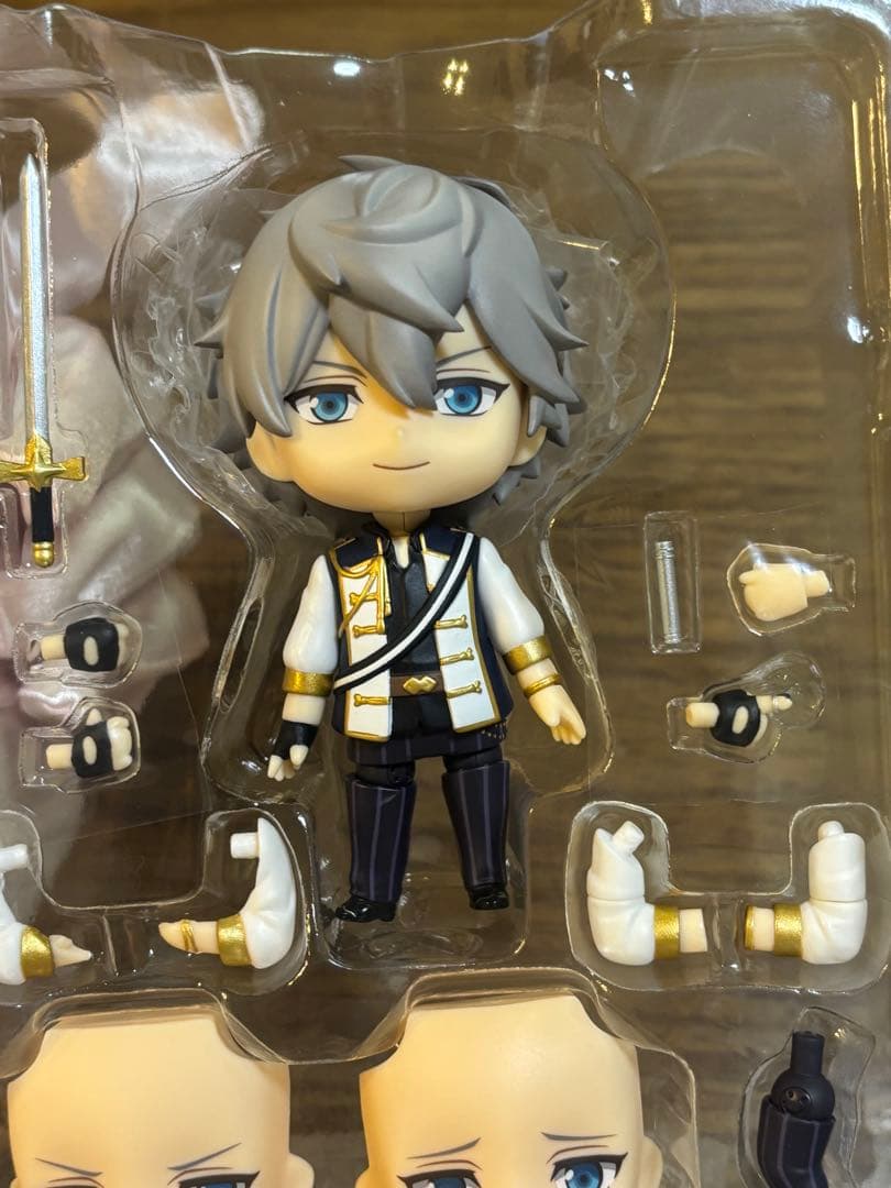 【未開封の特典付き】あんさんぶるスターズ！ 瀬名泉 ねんどろいど