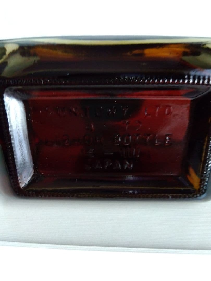 サントリーウイスキー　ローヤル　 プレミアム12年　青ラベル