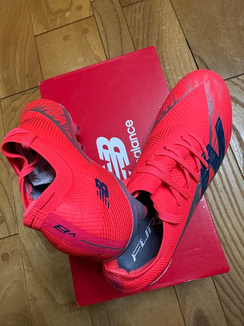 新品　超大特価　ニューバランス　フューロン v8 エリートHG D 25.5cm