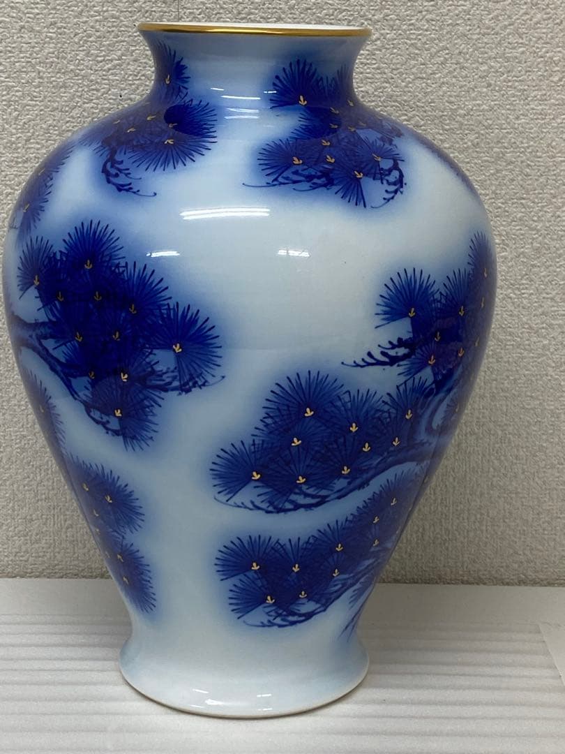 3-3289 香蘭社の染錦模様老松文花瓶