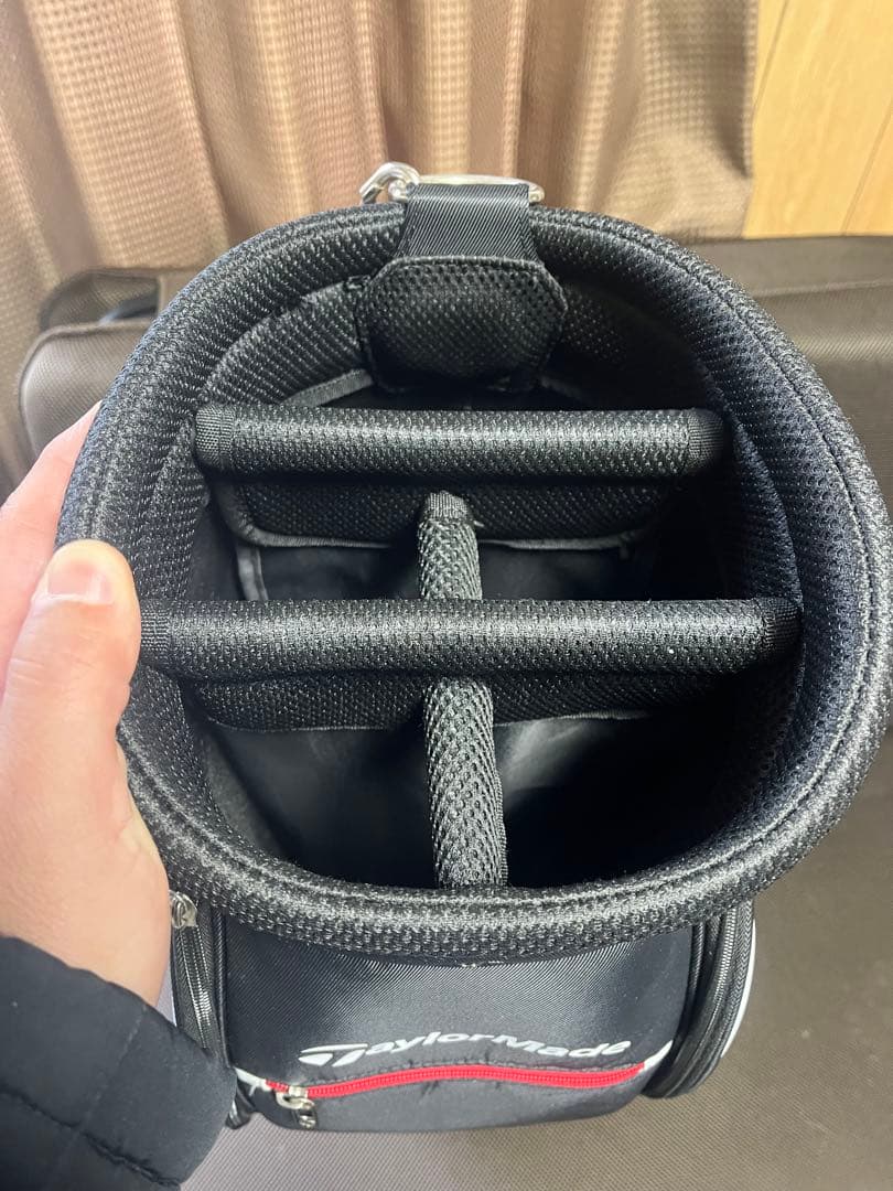 TaylorMade 9型キャディバッグ