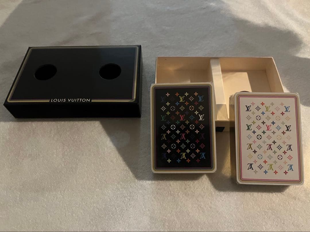 LOUIS VUITTON トランプ　2セット　ルイヴィトン