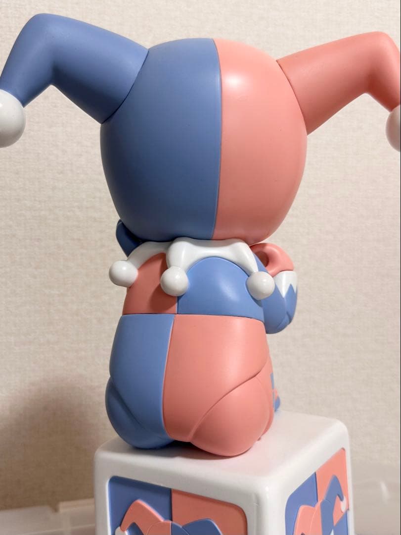 モリー(ハーレイクインコスプレ/パステルカラー版)Byケニー・ウォン