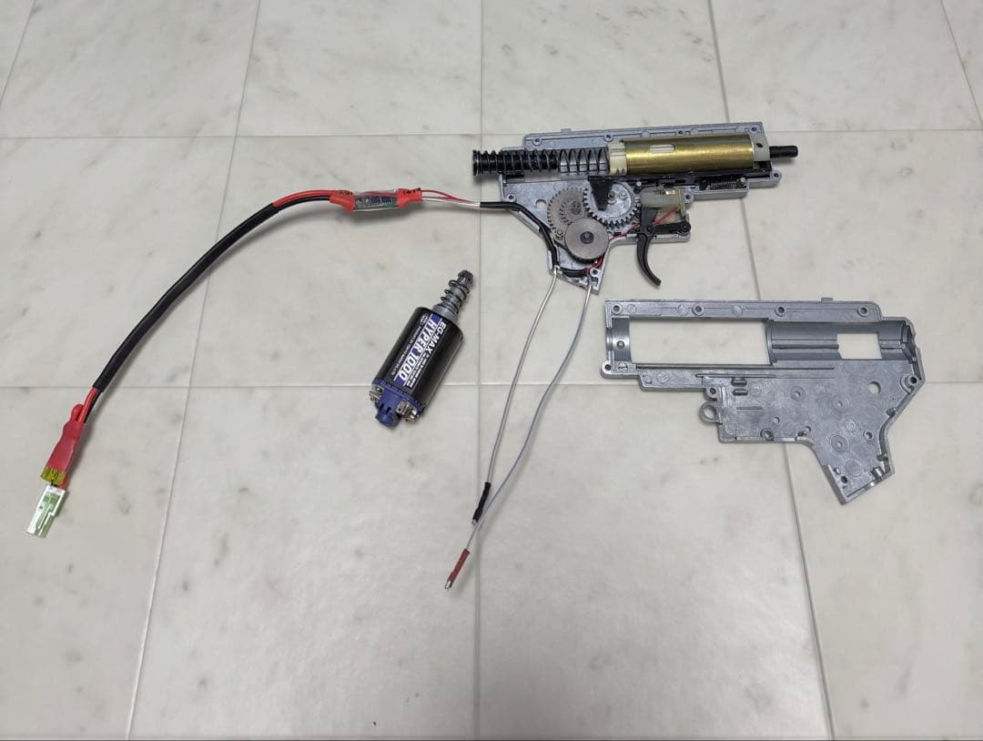 東京マルイ ナイツSR-16 M4 FET搭載 STD 電動ガン