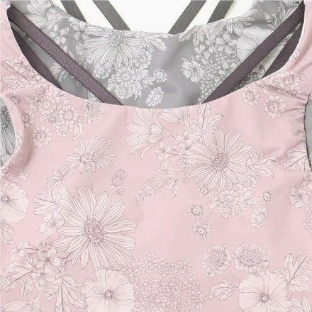 Chacott チャコット　シックフローラルトップ　ヨガ