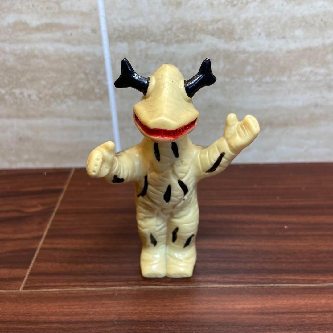 大里玩具 エレキング ソフビ 3175