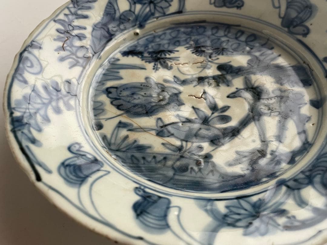 骨董　アンティーク　呉須　染付　鹿花文様　七寸皿　漳州窯　明　呉須手