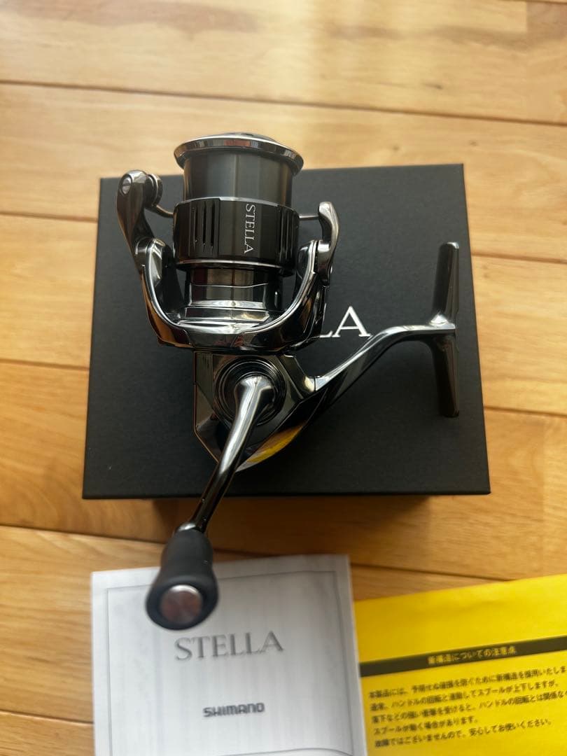 シマノ　美品　22ステラ　C2000S