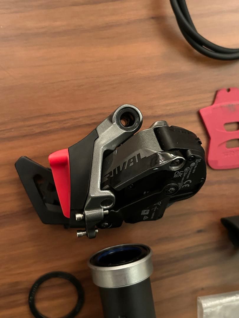 極美品　SRAM Rival eTap AXS 12s グループセット　新車外し