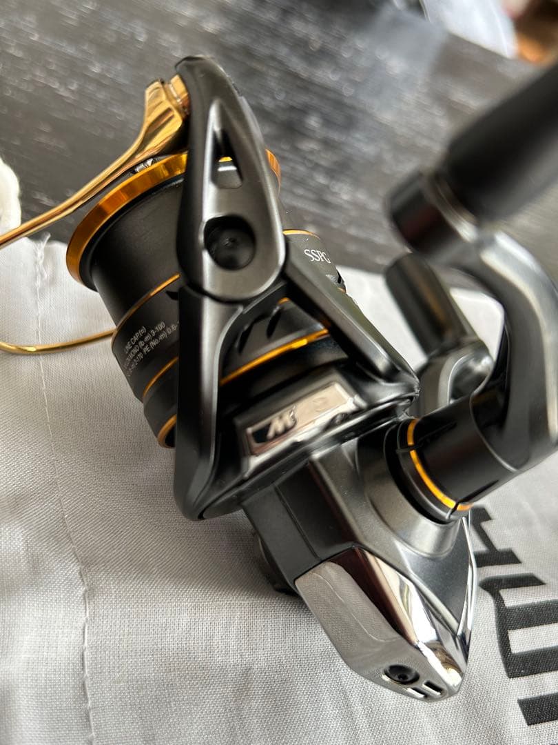 【極美品】シマノ C2000SSPG Soare XR スピニングリール