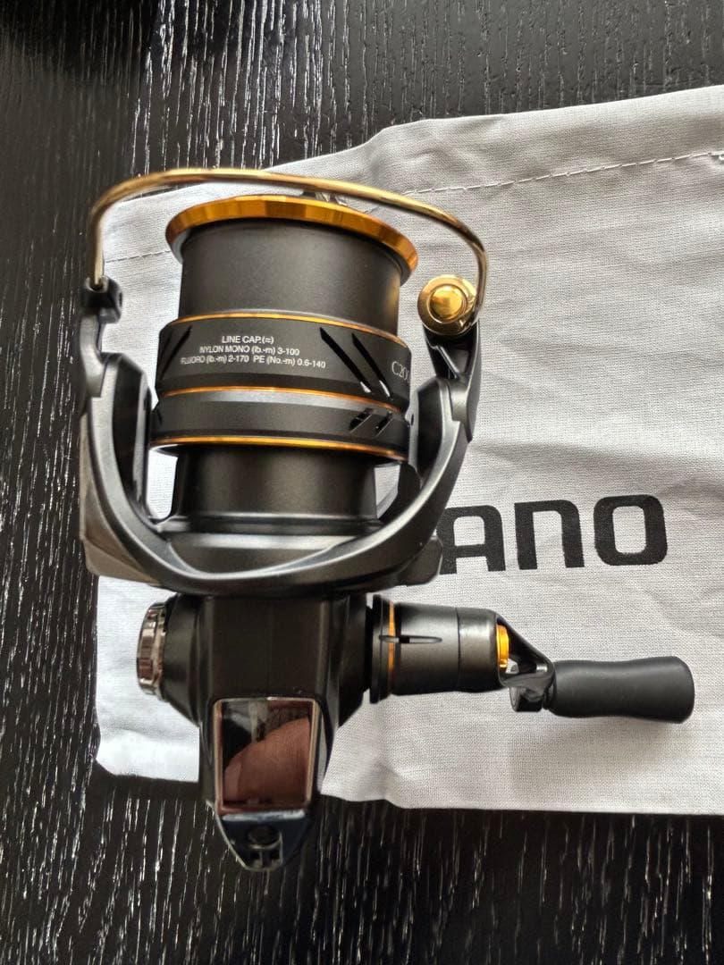 【極美品】シマノ C2000SSPG Soare XR スピニングリール