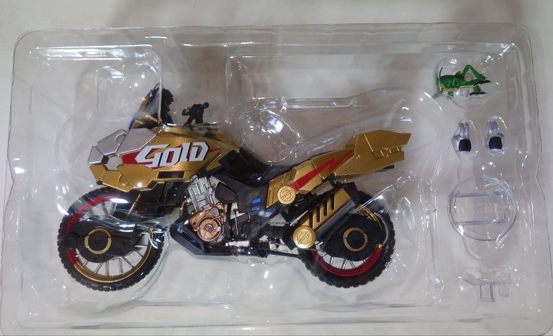 フィギュアーツ デイブレイク&ゴルドダッシュ&レジェンドセット