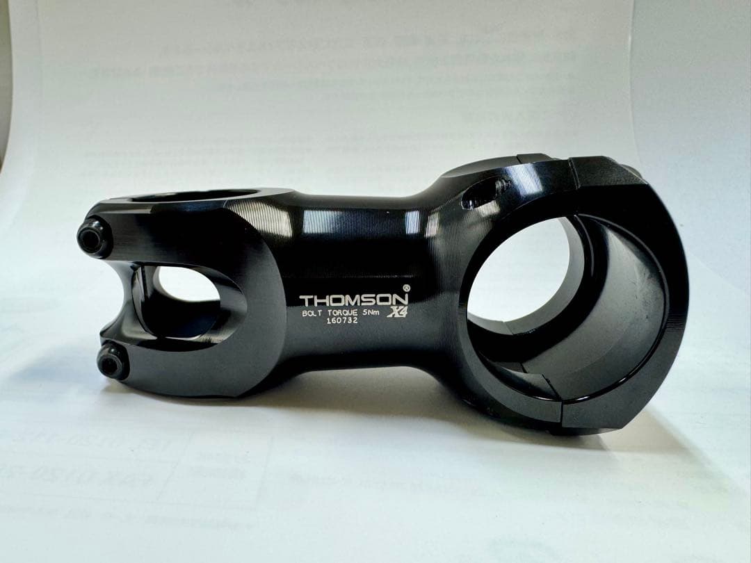 THOMSON X4 ステム ブラック アルミニウム