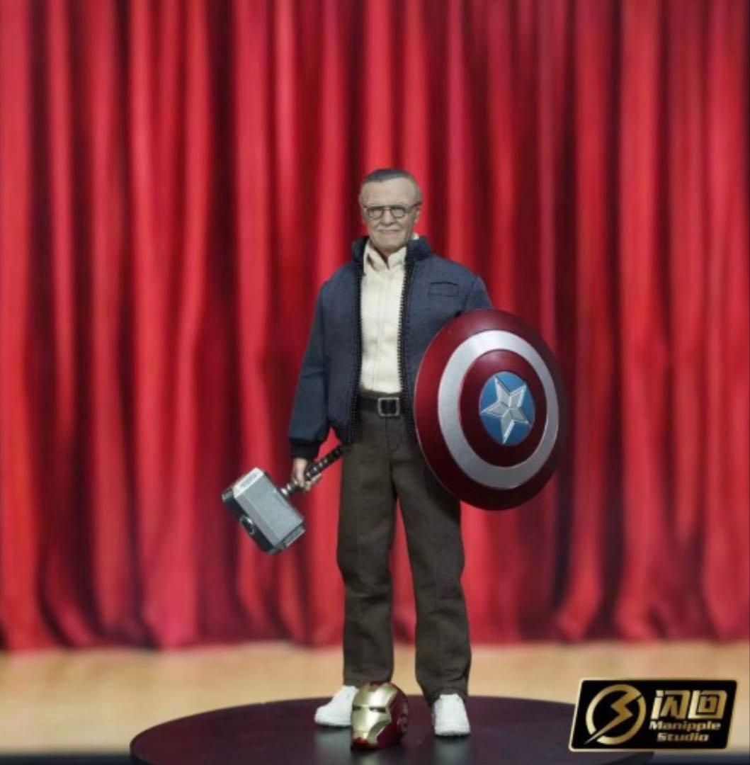 【新品未開封】閃回studio スタン・リー風1/12フィギュアマーベルシリーズ