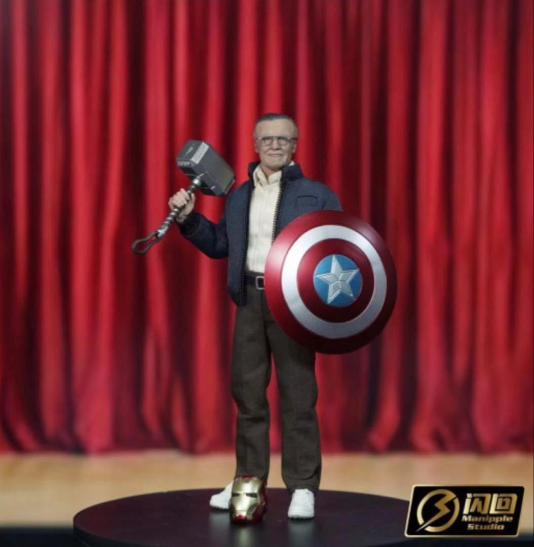 【新品未開封】閃回studio スタン・リー風1/12フィギュアマーベルシリーズ