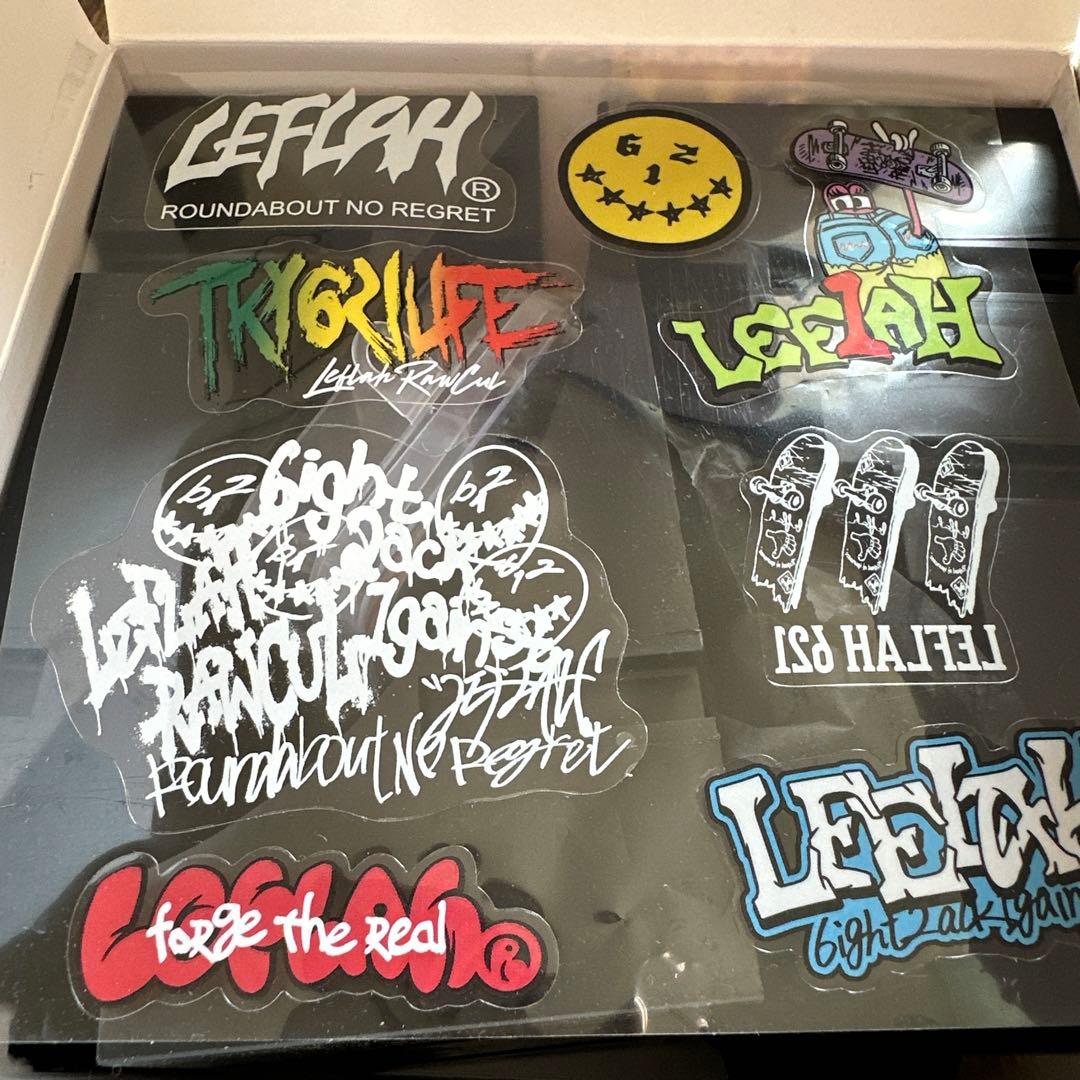 LEFLAH　指スケ　スケボー　キーホルダー　スケートボード　アクセサリー