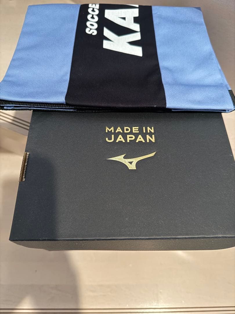 【限定カラー】モレリアネオ4ジャパン 27.5cm レッド