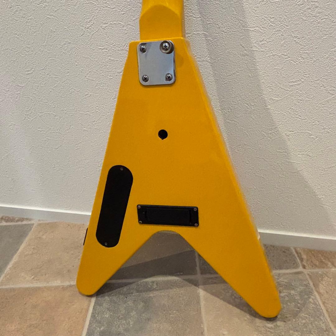 【美品】ミニフライングVエレキギターK- garage