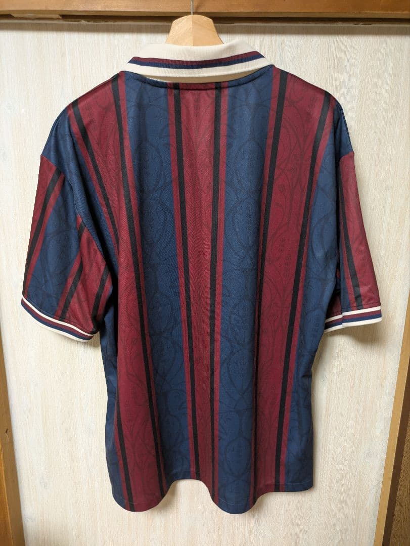 バルセロナ　オーバサイズポロシャツ Mサイズ