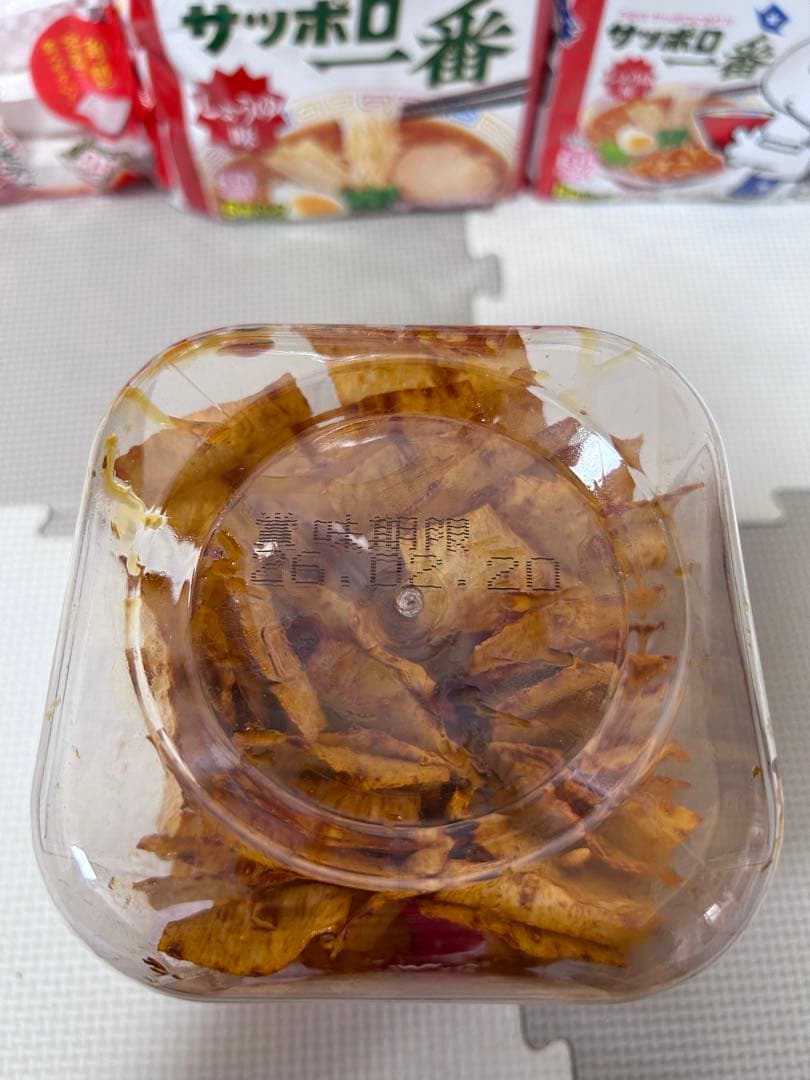 インスタント　レトルト食品　まとめ売り　サッポロ一番　サトウのごはん他