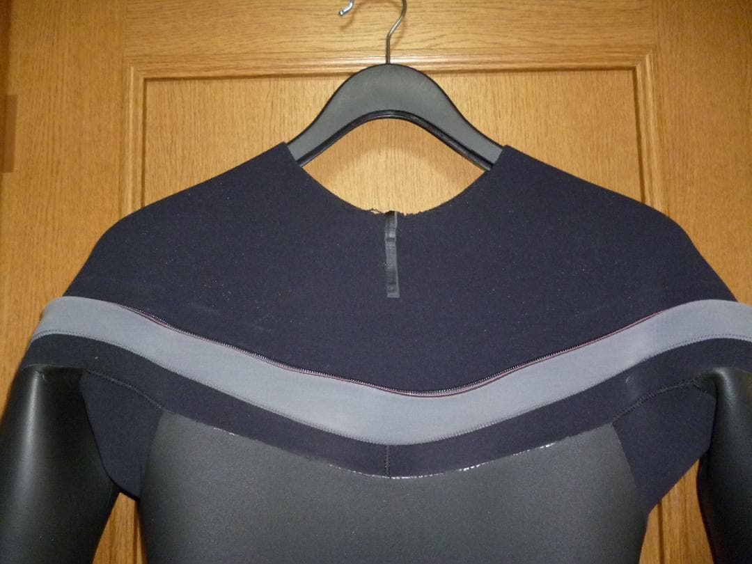 4*s様 「MAXIM」ロングチェストジップ セミドライ ウェットスーツ ML！