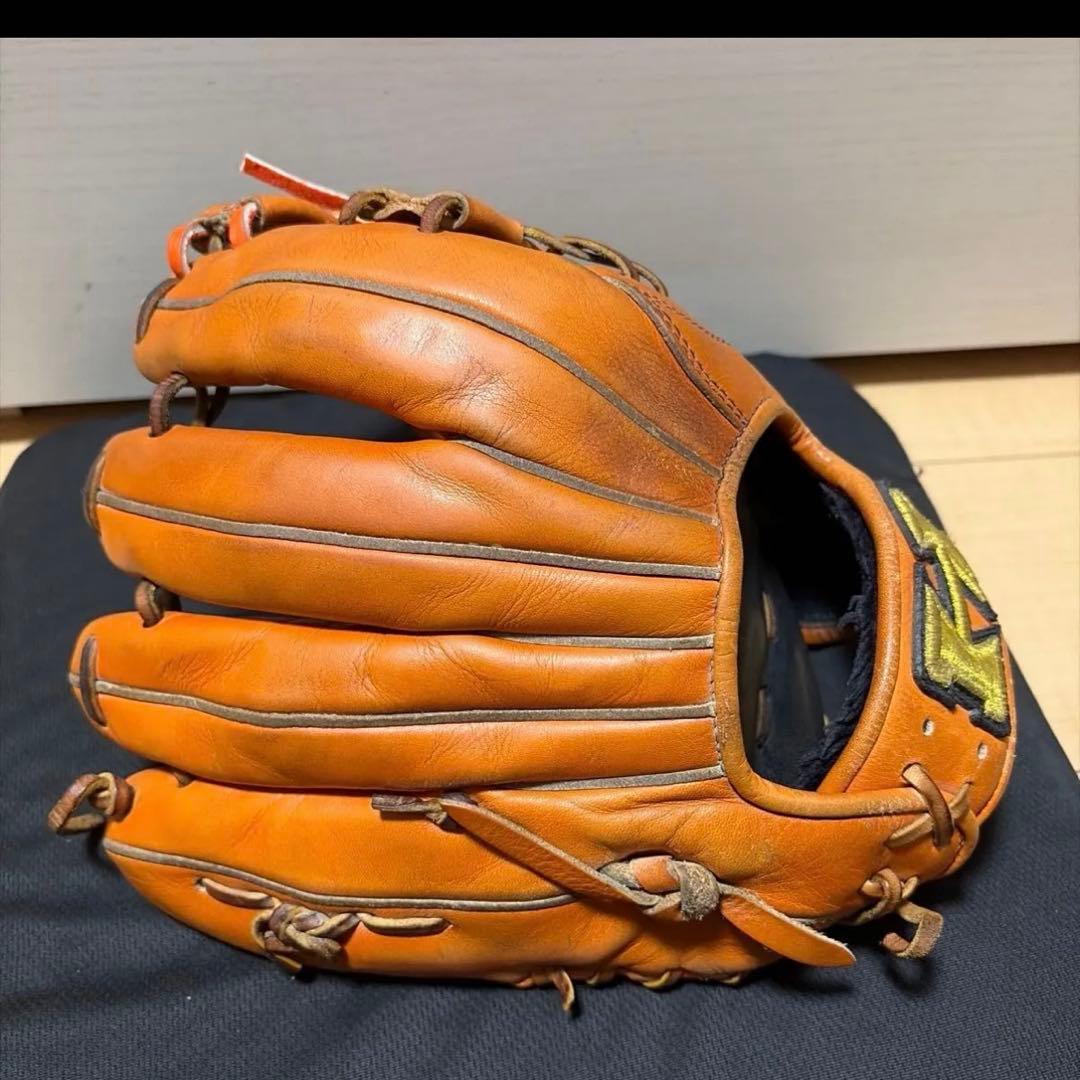 ハイゴールド内野手用グラブ