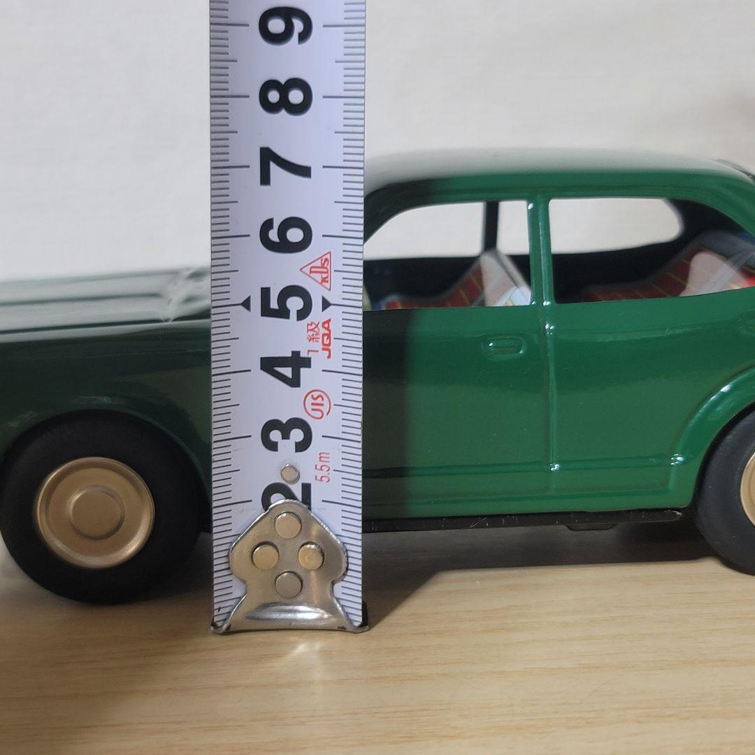 ブリキヤ製 トヨタカローラ1400HI-DELUXE 箱付き