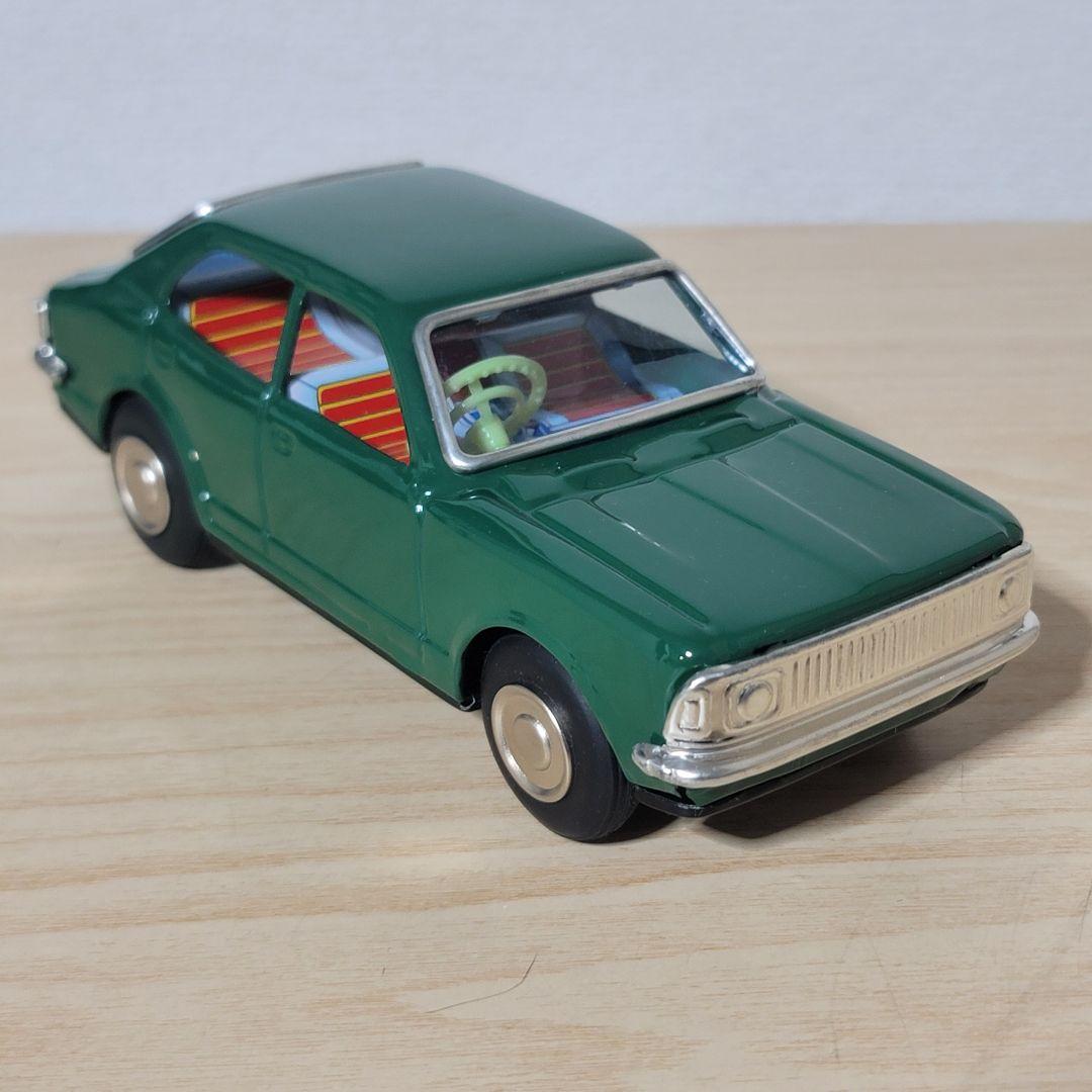 ブリキヤ製 トヨタカローラ1400HI-DELUXE 箱付き