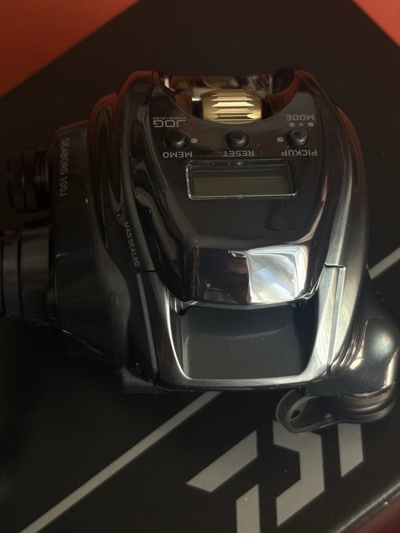 ダイワ　Daiwa SEABORG 100J 電動リール