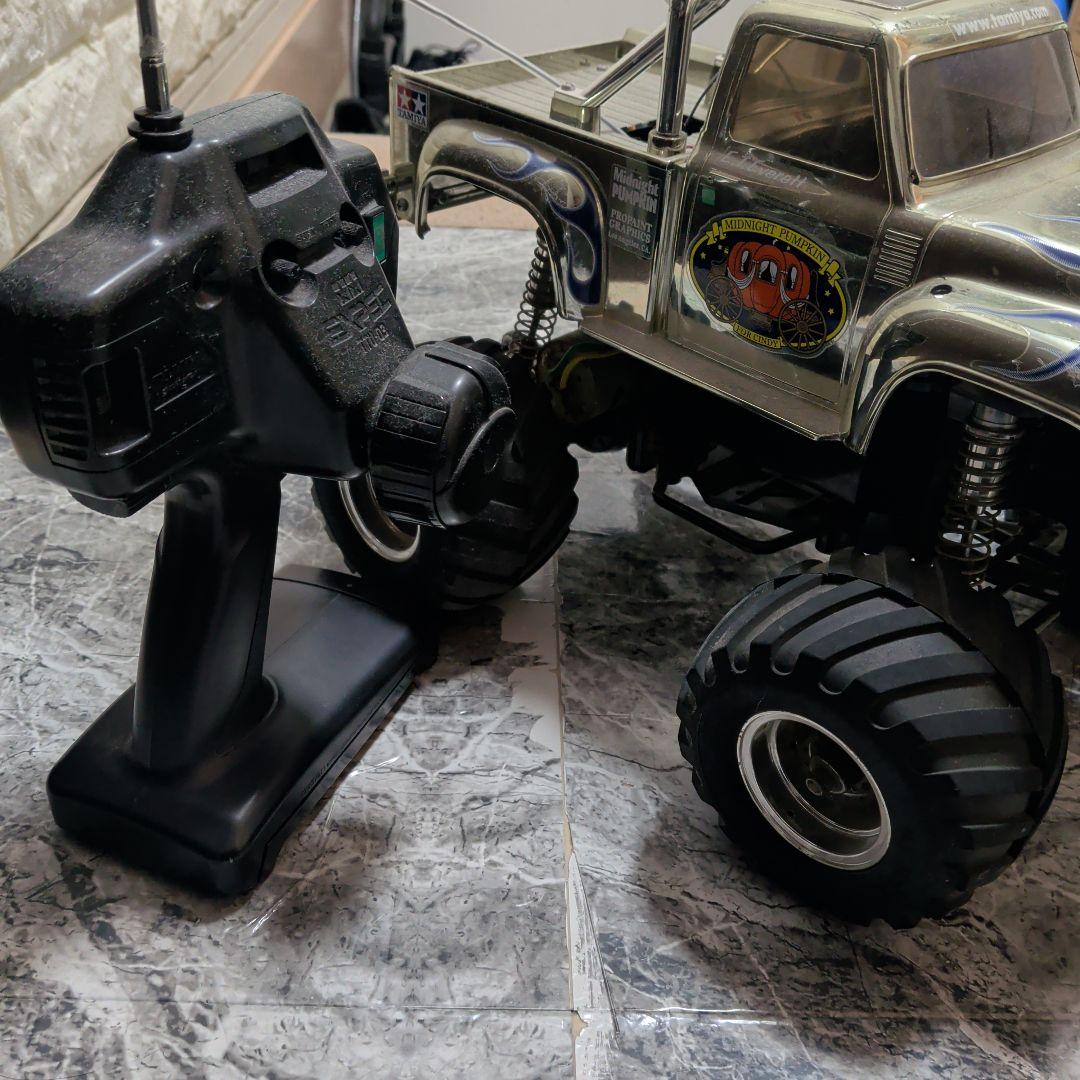 TAMIYAモンスタートラック 7.2vラジコン、スピードかなり早いです。