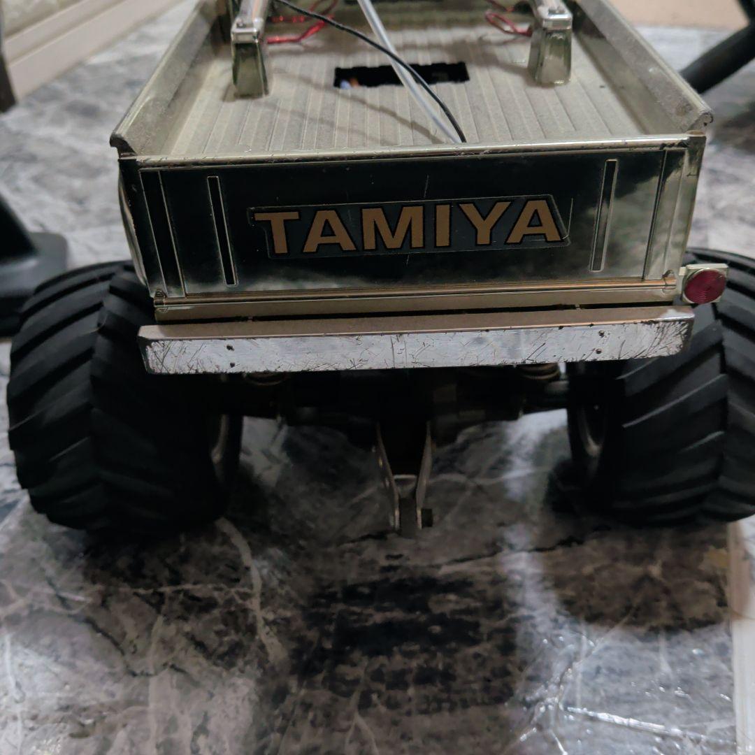TAMIYAモンスタートラック 7.2vラジコン、スピードかなり早いです。