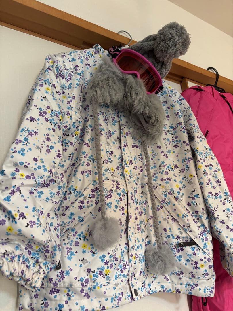 美品！Pontapes 子供 スキーウェア セットゴーグル ニット帽 150