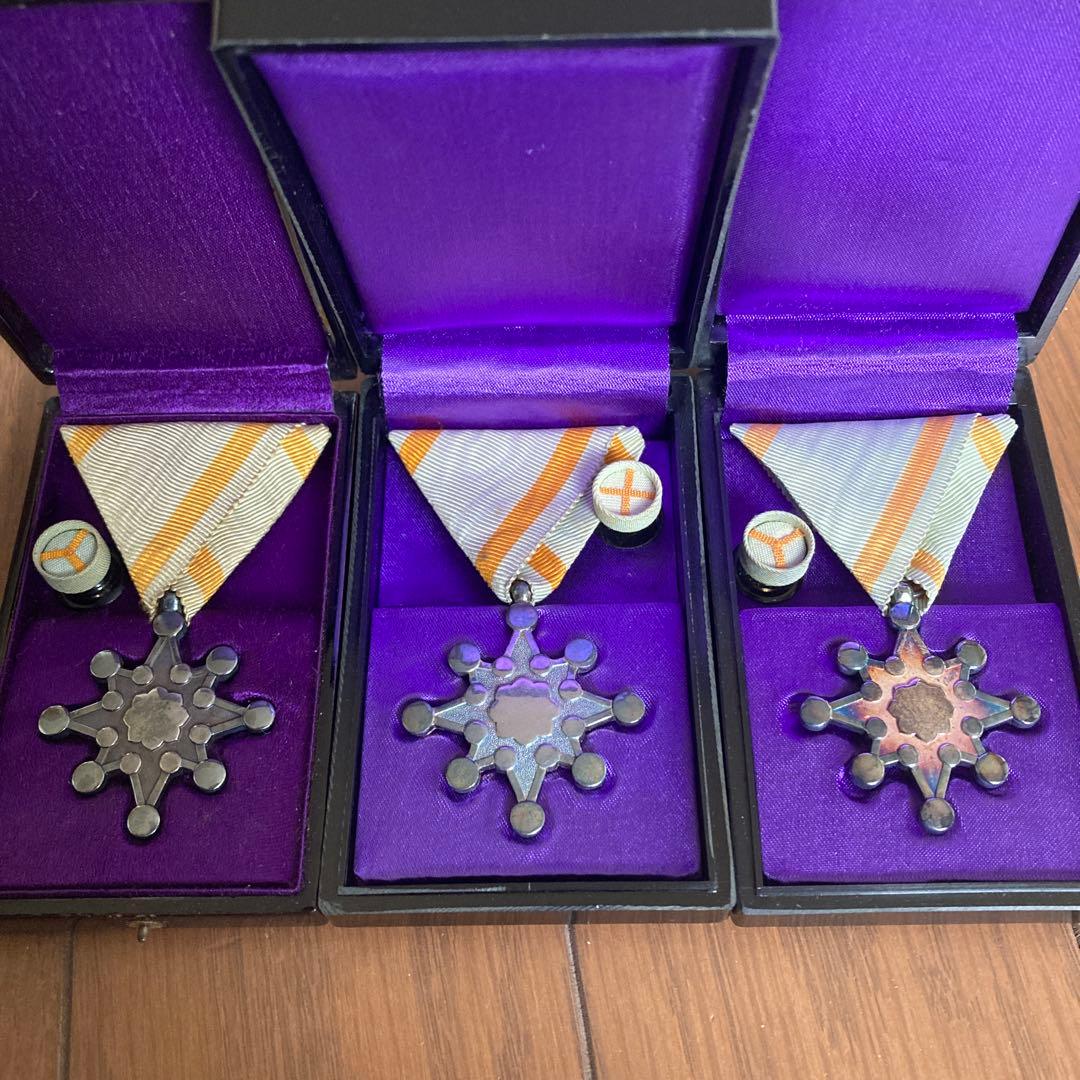 勲章 勲八等瑞宝章 瑞宝章 日本軍 軍隊 骨董