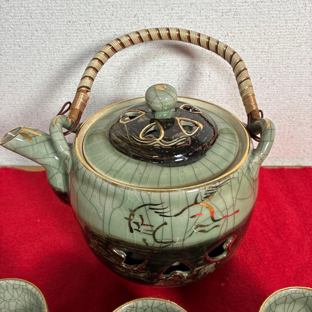 自宅保管品未使用　相馬焼 特大急須 双馬 金馬 美品　湯呑み6個付き