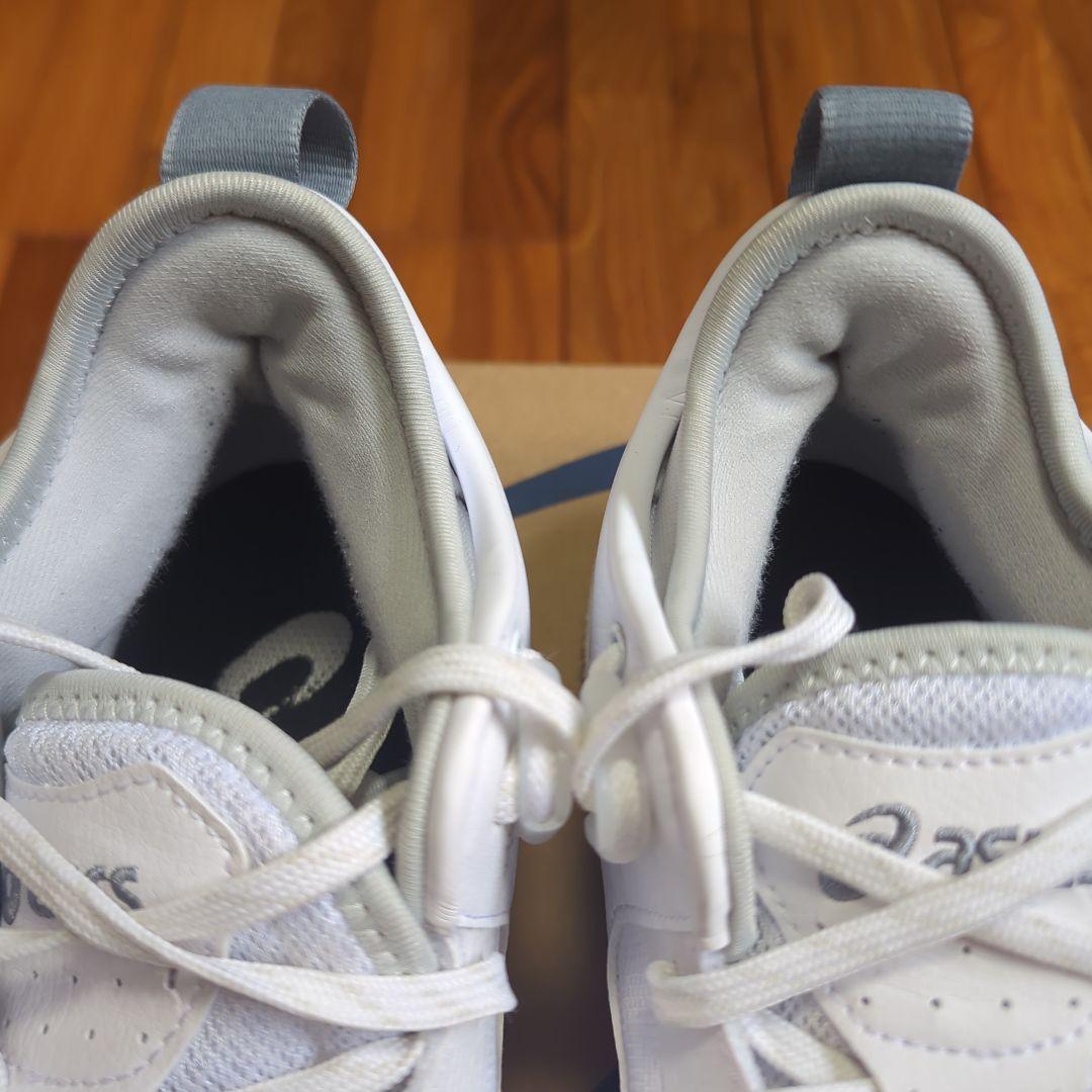 アシックス　ノヴァサージロー2　26.0センチ