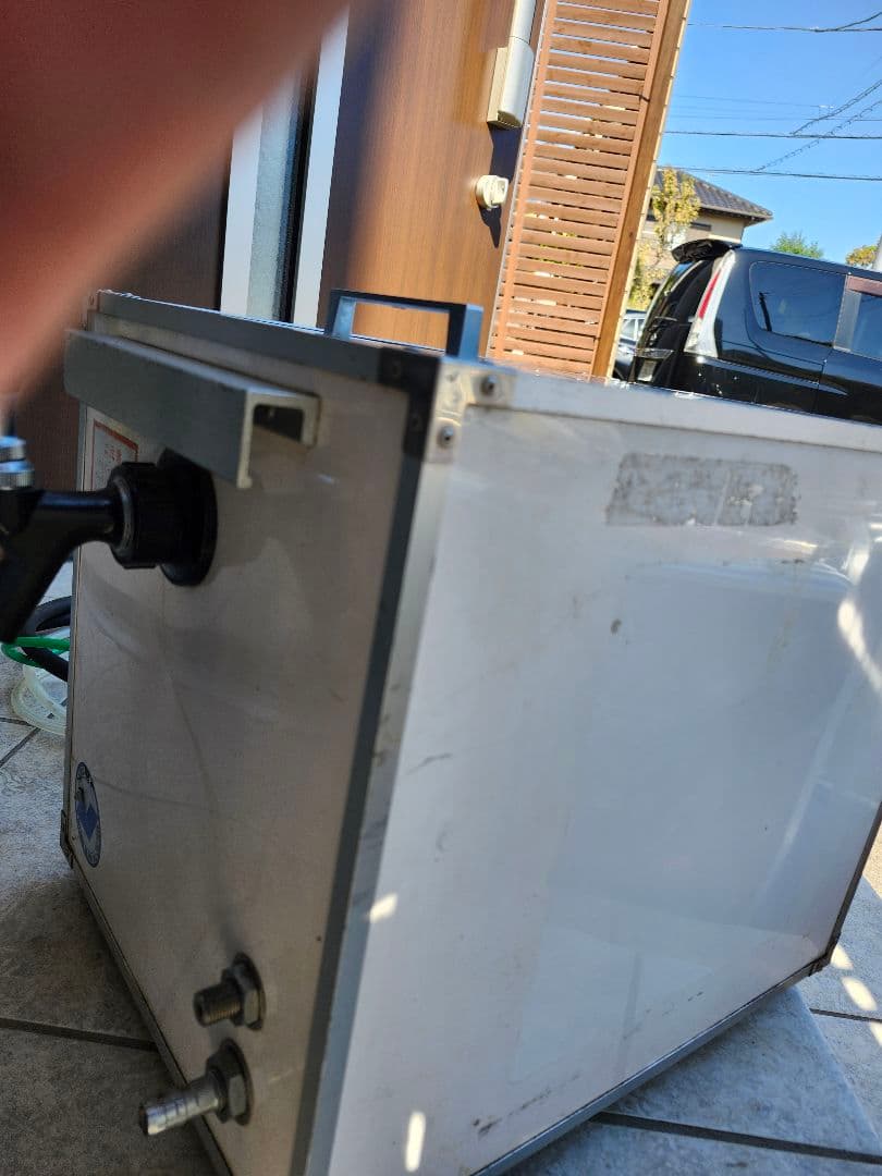 ニットク氷冷式生ビールディスペンサー①